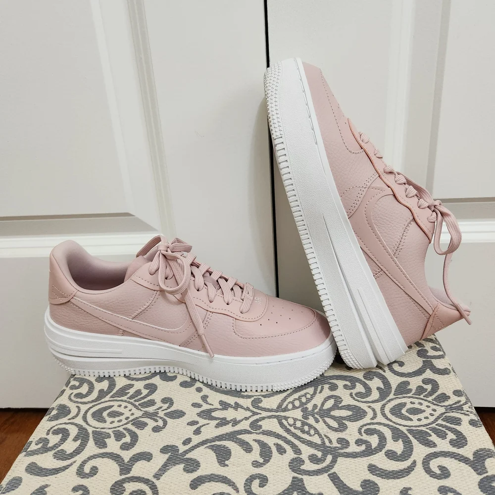 Nike Women’s Air Force 1 Low Sneakers - Pink